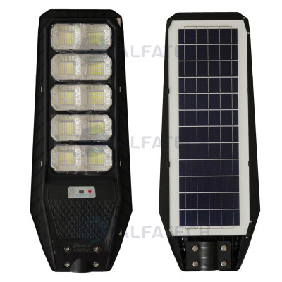Улична лампа Lylu SL10 със соларен панел и дистанционно